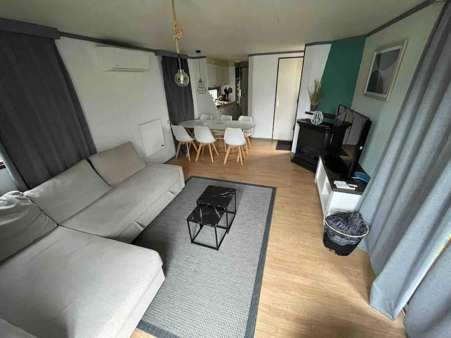 Gezellig Chalet Op De Prachtige Veluwe Putten Esterno foto